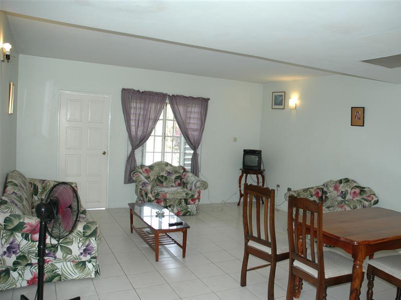 The Gardens Villa Kingston Exterior foto